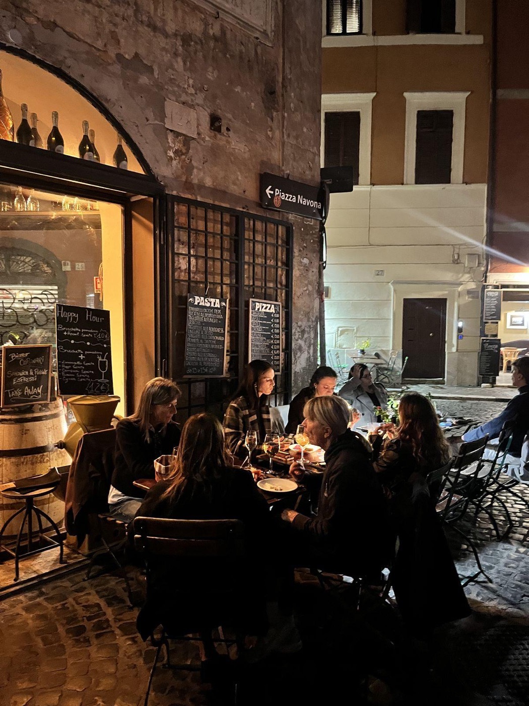 Cena de grupo cerca de Piazza Navona